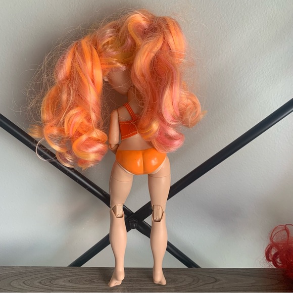 Rainbow High Set of 3 Dolls Ruby Anderson/Poppy Rowan/Jade Hunter 2019 - Picture 13 of 16